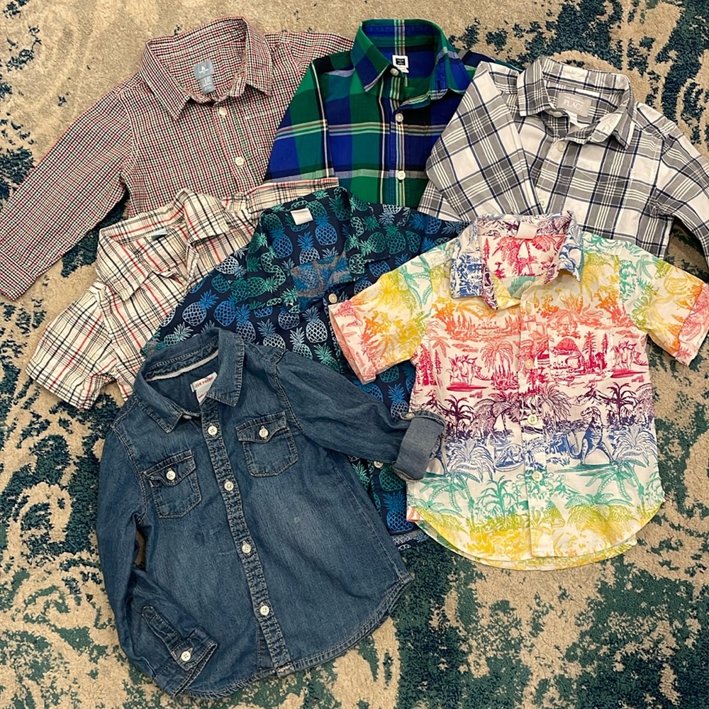 Lot of 7 boys short and long sleeve button down shirts, size 18-24 months